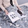 Patura NightGlow care straluceste in intuneric